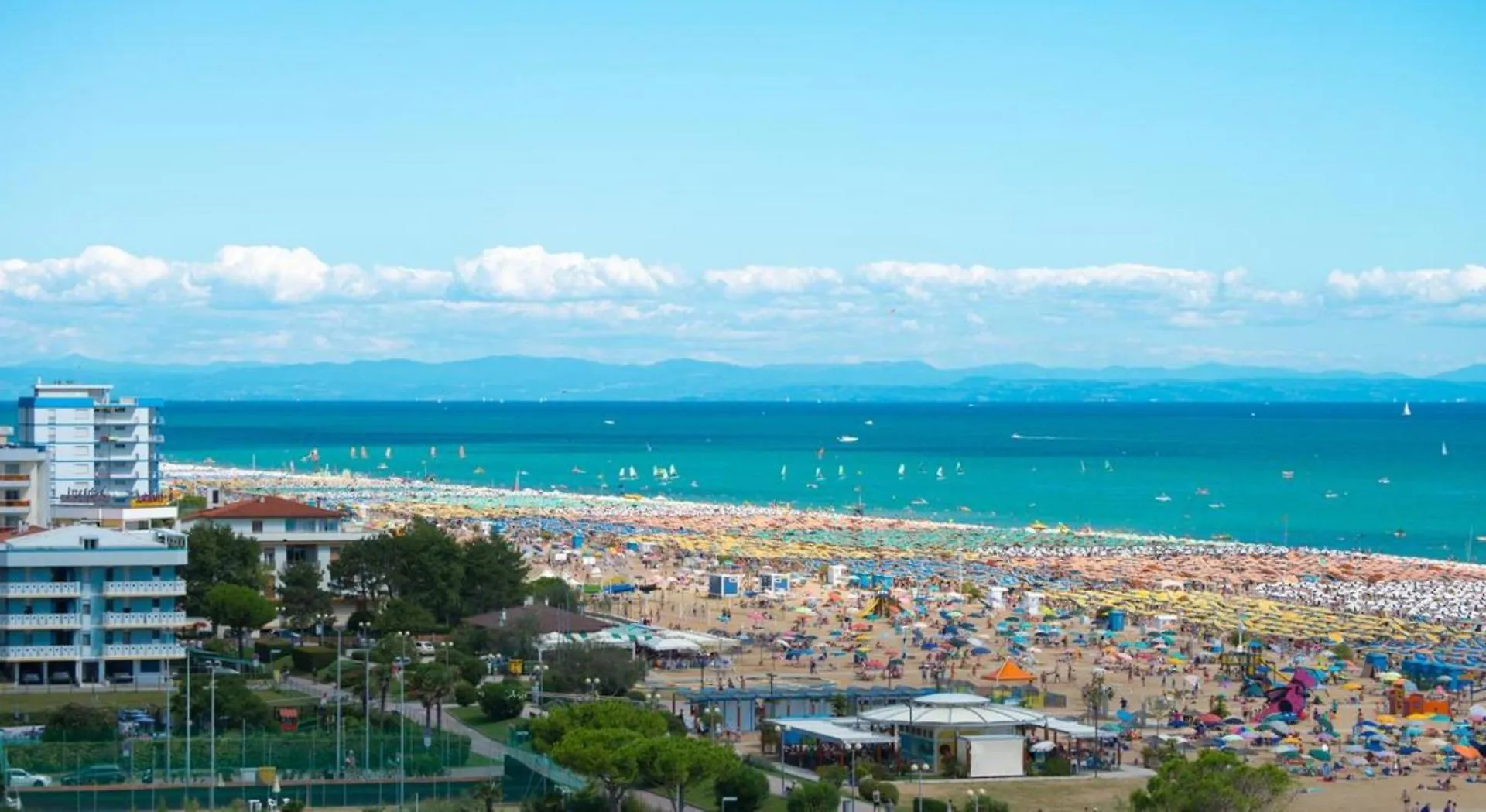 Coastal Comfort In A Cozy Studio Seaview Studio Bibione Apartment